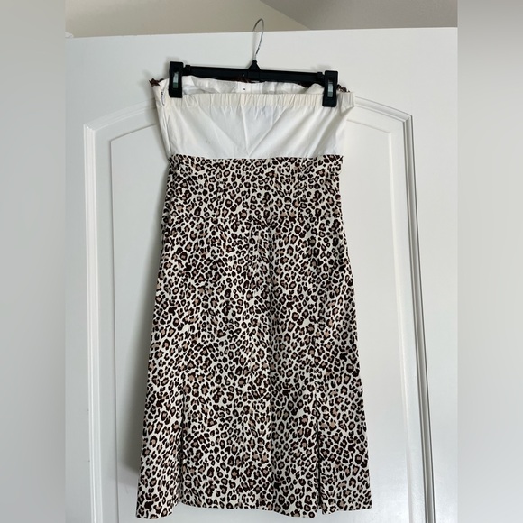 Selé Leopard Print Strapless Midi Dress with White Bodice - Picture 3 of 9